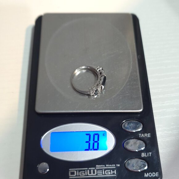 Size 6 Sterling Silver Black And Clear Cubic Zirconia Band Ring A203 - Picture 8 of 8